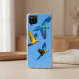 Papagaai - Vliegen - Blauw - Geel Telefoonhoesje Samsung Galaxy A12 klein -sfeer2