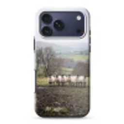 Schapen - Rij - Weide - Dieren - Platteland Toughcase MagSafe Apple iPhone 17 Pro Max klein -3d