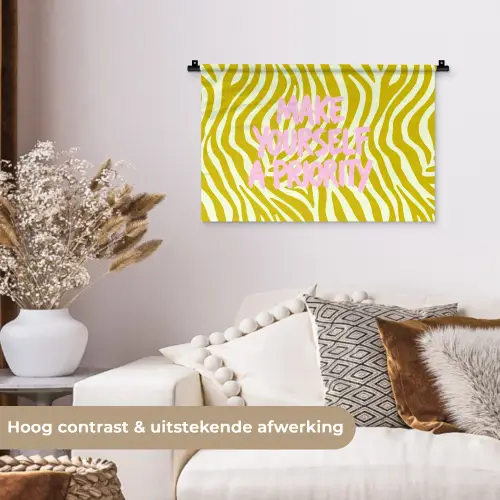 Zebraprint - Priority - Roze Wandkleed katoen klein -sfeer1