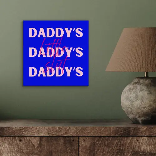 Blauw - Daddy's - Blokletters aluminium wit klein -sfeer2