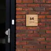 Licht hout - Modern Naambord Vierkant klein -sfeer1-XS