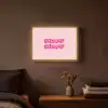 Bisou - Roze - Dikke letters Light Box met batterij (Wandlamp) middel -sfeer4