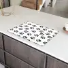 Paw - Pattern -Black Inductie beschermer vinyl 3mm klein 276 -sfeer8