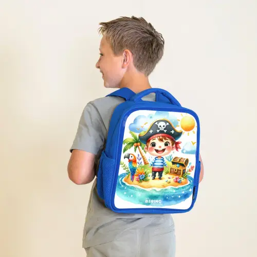 Piraat op een eiland Kinderrugzak - Blauw middel -sfeer2