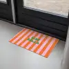 Strepen - Oranje - Verticaal - Ciao bella Deurmat klein -sfeer2