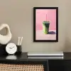 Beker - Rietje - Minimalistisch - Groen fotolijst zwart zonder passe partout klein -sfeer1