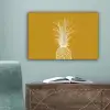 Lijnillustratie - Ananas - Bladkroon - Okergeel canvas 2cm klein -sfeer4