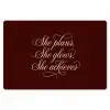 She plans she glows she achieves - Rood - Cursief Placemat vinyl groot -zzsfeer1_Kitchenyeah-website