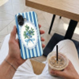 Illustratie - Bessen - Blauw - Strepen Toughcase MagSafe Apple iPhone 17 klein -Sfeer1M
