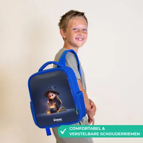Betoverend meisje met ketel Kinderrugzak - Blauw middel -sfeer3_NL