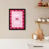 Kiss - Roze - Frans - Valentijn KitchenYeah - Keuken - Fotolijst klein -sfeer1