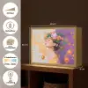 Abstract - Vrouw - Bloemenkroon - Goud Light Box met batterij (Wandlamp) middel -USP_websiteoverzichtNL
