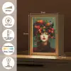 Vrouw - Aardbeien - Frambozen - Bramen - Bessen Light Box met kabel (Tafellamp) klein -USP_NL