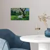 Vrouw - Boom - Boek - Mandje poster papier klein -sfeer3