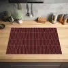 Lijnen - Patroon - Bordeaux Inductie beschermer vinyl 3mm klein 276 -sfeer5
