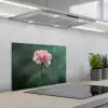 Anjer - Roze - Bloemblaadjes keuken achterwand spatscherm klein -3d_schuin