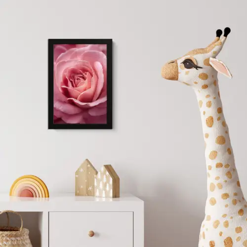 Roze - Roos - Romantisch fotolijst zwart zonder passe partout klein -usfeer4_kinderkamer