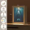 Walvis - Water - Zonnestralen - Blauw Light Box met kabel (Tafellamp) klein -USP_NL