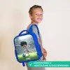 Jongen - Voetbal - Stadion - Zonlicht Kinderrugzak - Blauw middel -sfeer3_NL