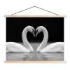 Zwanen - Hart - Zwart - Wit textielposter latten blank klein -3d