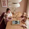 Hond - Krullen - Zonnebril - Wijn Dienblad Rechthoek middel -sfeer4