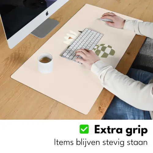 Vaas - Geruit - Bloem - Groen Muismat XXL klein -sfeer3
