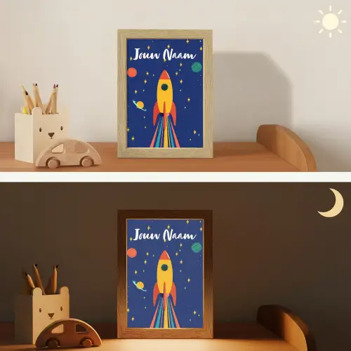 Kleurrijk - Raket - Ruimte Light Box met kabel (Kinderlampje) klein -sfeer3_kind