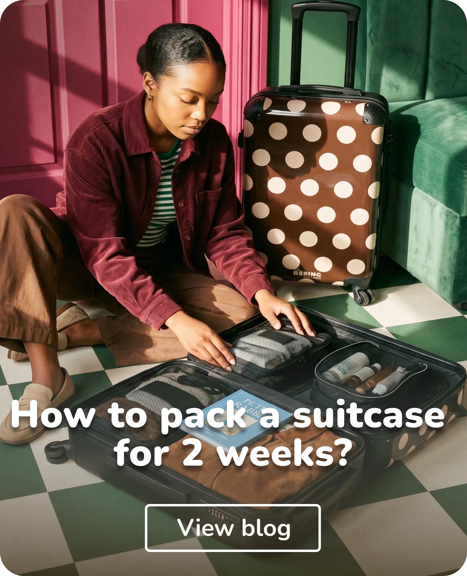 girl packing her suitcase
