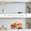 Heuvels - Palmbomen - Abstract keuken achterwand spatscherm klein -voor_na_NL