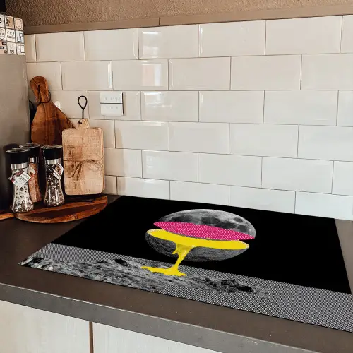 Maan - Geel - Roze - Zwart Inductie beschermer vinyl 3mm klein -sfeer3