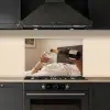 Champagne - Bed - Bubbels keuken achterwand spatscherm klein -sfeer1