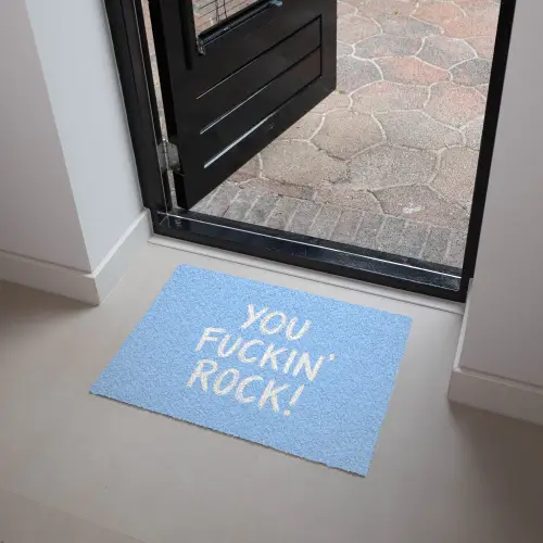 Blauw - Wit - You fuckin rock Deurmat klein -sfeer5