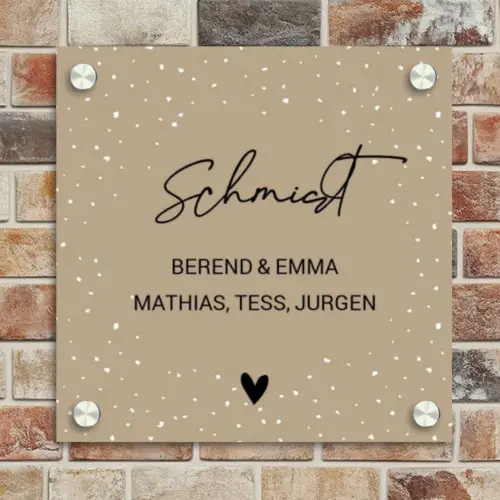 Beige met stippen - Sierlijk Naambord Vierkant klein -sfeer2