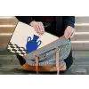 Vaas - Blauw - Geblokt - Modern laptophoes neopreen klein -tas