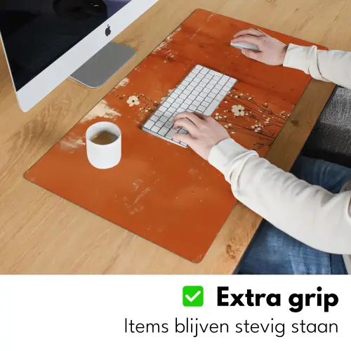 Bloemen - Wit - Subtiel - Roestkleur Muismat XXL klein -sfeer3