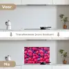 Frambozen - Bessen - Roze - Blauw keuken achterwand spatscherm klein 900 -voor_na_NL