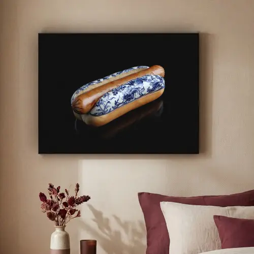 Hotdog - Porselein - Delfts blauw - Eten Textielframe zwart klein -sfeer1