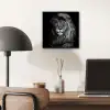 Leeuw - Ogen - Oranje - Zwart wit - Dieren - Portret aluminium wit klein -sfeer5