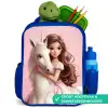 Meisje met witte eenhoorn op roze achtergrond Kinderrugzak - Blauw middel -inhoud_NL