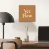 Yee haw - Bruin - Minimalistisch aluminium wit klein -sfeer5