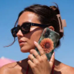 Dahlia - Bloem - Natuur - Sfeervol Toughcase MagSafe Apple iPhone 17 klein -Sfeer2V