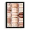 Macarons - Beige - Bruin fotolijst zwart zonder passe partout klein -3d