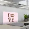 Tekst - Love - Pantervacht - Lichtroze keuken achterwand spatscherm klein -3d_schuin