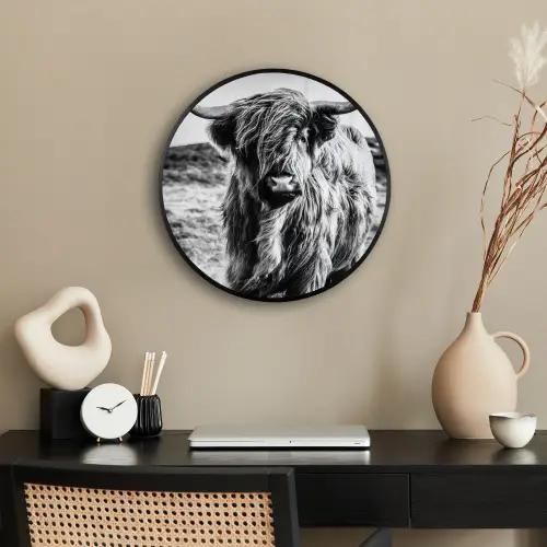 Schotse hooglander - Natuur - Koe - Zwart - Wit Fotolijst rond zonder passe partout klein -sfeer1
