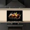 Ui - Groente - Bruin - Water - Zwart keuken achterwand spatscherm klein -sfeer1
