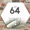 Wit met palmblad - Modern Naambord Hexagon klein -sfeer2