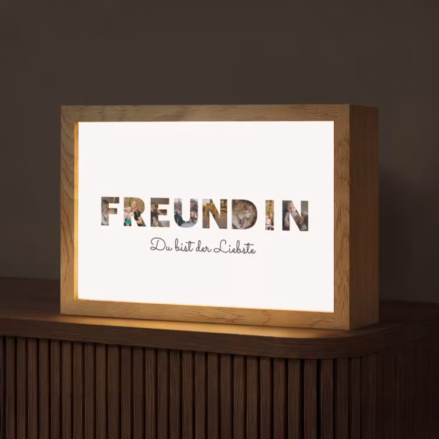Personalisierte Lightbox - Freundin - Buchstaben-Collage