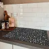 Terrazzo -  Patroon - Zwart - Wit Inductie beschermer vinyl 3mm klein 276 -sfeer3