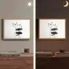 Bladeren - Zwart - Lotusbloem - Minimalitisch Light Box met batterij (Wandlamp) middel -sfeer3