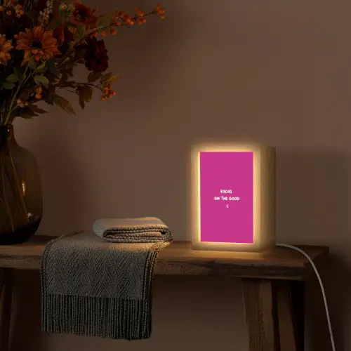 Focus - Smiley - Roze Light Box met kabel (Tafellamp) klein -sfeer4